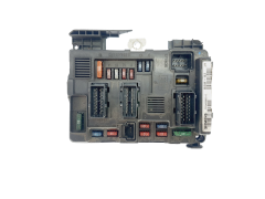 Calculateur BSM-B3 PSA 9643498880 T118470003G Siemens 38434