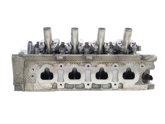 La Culasse 7701477857 8200460196--G 1.2 T D4FH784 Renault Clio 3 Modus 0 La Culasse 7701477857 8200460196--G 1.2 T D4FH784 Renault Clio 3 Modus 0