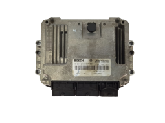 Calculateur 0281013907 8200705747 8200705748 Renault Bosch 19440
