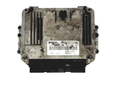 Calculateur 0281013367 8200601334 8200756577 Renault Bosch 19544