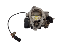 Boitier Papillon D’admission Renault Safrane 2.2 12V J7T 713992/00 5.32677.00 Boitier Papillon D’admission Renault Safrane 2.2 12V J7T 713992/00 5.32677.00