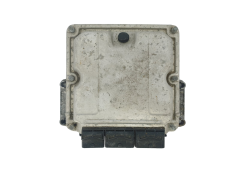 Calculateur 0281010637 8200211711 8200085386 Renault Bosch 40888