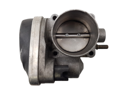 Boitier Papillon D’admission Renault 8200171134 -B 8200190230 1.6 16V 1136 Boitier Papillon D’admission Renault 8200171134 -B 8200190230 1.6 16V 1136