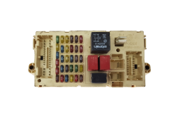 Boîtier Fusibles Alfa Romeo 51711428 NPL 46558758 501208570100 Boîtier Fusibles Alfa Romeo 51711428 NPL 46558758 501208570100