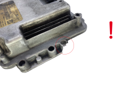 Calculateur 0281011701 6M51-12A650-NA  Ford Bosch 53944