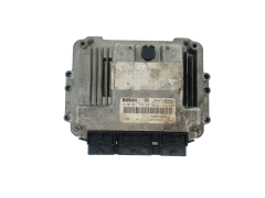 Calculateur 0281011549 8200310863 8200370779 Renault Bosch 35843