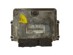 Calculateur 55191209 0281011553 19247DAA Fiat Bosch 14007