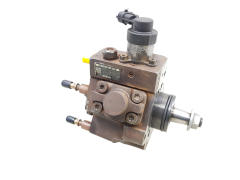 Pompe D’injection 8200503229 0445010140 Bosch Renault 2.5 dCi Pompe D’injection 8200503229 0445010140 Bosch Renault 2.5 dCi
