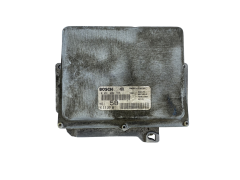 Calculateur 0261204788 9631528780 PSA Bosch 53404