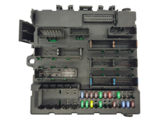Boîtier Fusibles Saab 12766741 519112205 GM Boîtier Fusibles Saab 12766741 519112205 GM