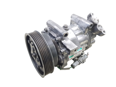 Compresseur De Climatisation 8200365787--A SD6V12 1452 Sanden Renault Nissan Compresseur De Climatisation 8200365787--A SD6V12 1452 Sanden Renault Nissan