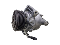 Compresseur De Climatisation 926003541R 926005689R Valeo DKV09Z Dacia Duster Compresseur De Climatisation 926003541R 926005689R Valeo DKV09Z Dacia Duster