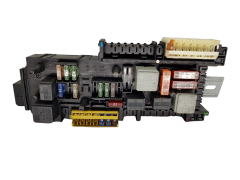 Boîtier Fusibles 168298 0-1670658-1 Mercedes Tyco 19967