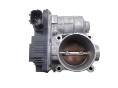 Boitier Papillon D’admission Nissan Almera RME50-02 SERA576-01 1.8 16V 1052