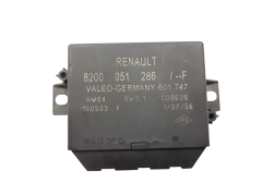 Calculateur PDC Renault 8200051286 601.747 Valeo Calculateur PDC Renault 8200051286 601.747 Valeo