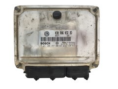Calculateur 030906032BD 0261206767 VW Bosch 3003