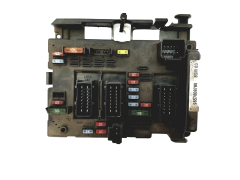 Calculateur BSM B3 9657608780 PSA Delphi 23653 Calculateur BSM B3 9657608780 PSA Delphi 23653