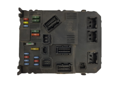 Calculateur BSI F02-00 9653667380 S118085200L PSA Siemens 1471