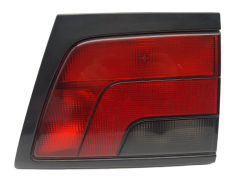 Phare De Voiture Droit Arrière Peugeot 806 6351A6 AXO Scintex
