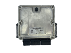Calculateur 0281011611 8200319959 8200319968  Mitsubishi Bosch 53392