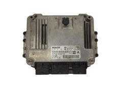 Calculateur 0281011561 9658945380 9653958980 PSA Bosch 3618