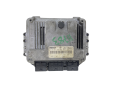 Calculateur 0281011549 8200310863 8200370779 Renault Bosch 60663