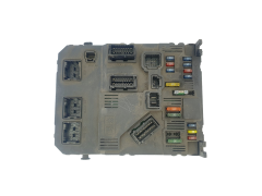 Calculateur 9650585680 S118085300J PSA Siemens 34907