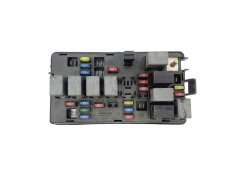 Boîtier Fusibles Chevrolet 96427973 35025