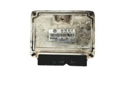 Calculateur 038906019HT 0281010947 Seat Bosch 23820