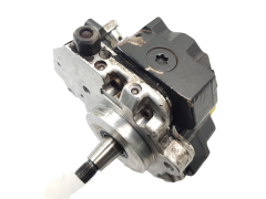 Pompe D’injection Bosch 7788670 0445010045 0928400560 2.0D BMW 1186