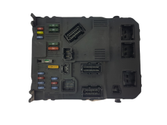 Calculateur BSI E01-00 9657999680 S118085320F PSA Siemens 1992