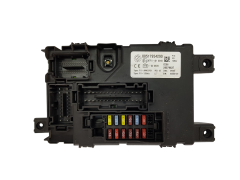 Boîtier Fusibles Fiat 00517954290 28079637 Delphi 19650