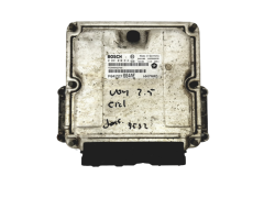 Calculateur P04727664AE 0281010814 Chrysler Bosch 17821