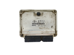 Calculateur VW 038906019CJ 0281010302 Bosch 46077