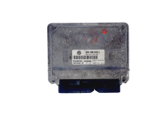 Calculateur 03E906033L 5WP44301 08 VW Siemens 45588