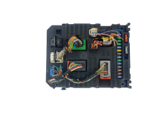Calculateur BSI 2004 P06-00 9659285380 PSA 40186