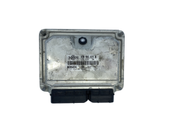 Calculateur 038906019BK 0281010305 VW Bosch 61984