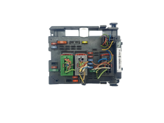 Calculateur BSM B2 9657608880 PSA Delphi 40124 Calculateur BSM B2 9657608880 PSA Delphi 40124