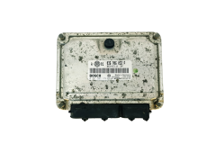 Calculateur VW 036906032P 0261207179 Bosch 33207