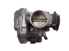 Boitier Papillon D’admission 030133064F 408.237/130/004 VW Seat Skoda 1136