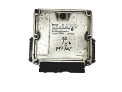 Calculateur 0281012275 P05094590AA Chrysler Bosch 17752