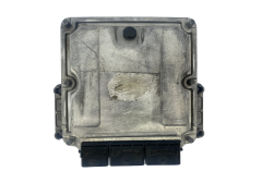 Calculateur 0281011102 8200153945 8200222133 Renault Bosch 53547