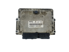 Calculateur Fiat 46789433 0281001955 Bosch 39532