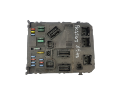 Calculateur BSI E01-00 S118085320C 9652474680 PSA Siemens 34954