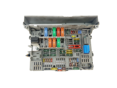 Boîtier Fusibles BMW 6906607-03 Boîtier Fusibles BMW 6906607-03