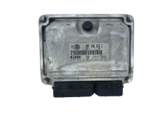 Calculateur Ecu VW 038906012L 0281010112 Bosch 49009