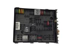Boîtier Fusibles 1K0937124K 0-1418986-1 VW Audi Skoda Seat Boîtier Fusibles 1K0937124K 0-1418986-1 VW Audi Skoda Seat