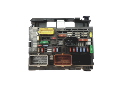 Calculateur BSM 9807028880 R05-0101 PSA Delphi Calculateur BSM 9807028880 R05-0101 PSA Delphi