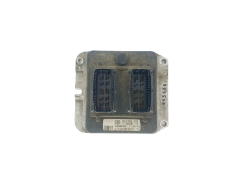 Calculateur 90582539 S98005-05 Opel Siemens