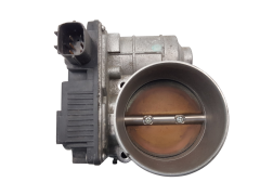 Boitier Papillon D’admission Nissan RME70-04 SERA 576-01 Hitachi 3.5 V6 3486
